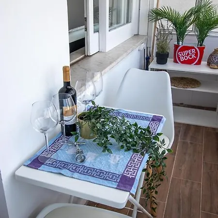 Appartamento Com Conforto Na Lapa, Oporto